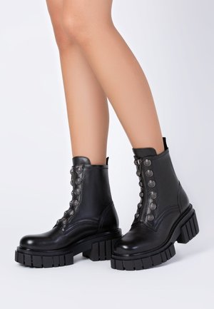 Lace-up ankle boots - black