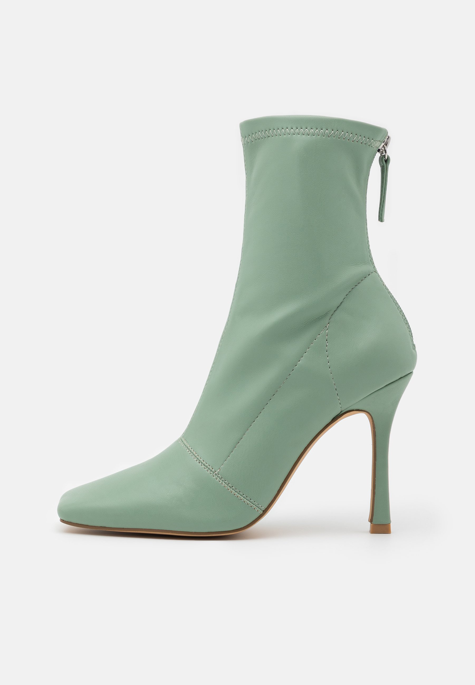 SQUARE MID STIELLETOE BOOTS Enkellaarsjes met hoge hak mint SQUARE MID STIELLETOE BOOTS Enkellaarsjes met hoge hak mint