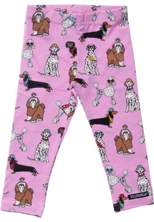 Pink børnebukser med mønster af forskellige hunderacer iført hatte og tilbehør som solbriller og tørklæder.
