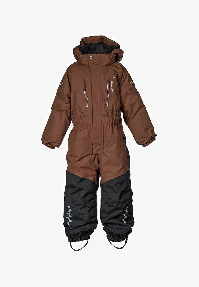Brun og sort isoleret børnesnedragt med hætte, frontlynlås, lommer, elastisk talje og stropper på buksebenene.
