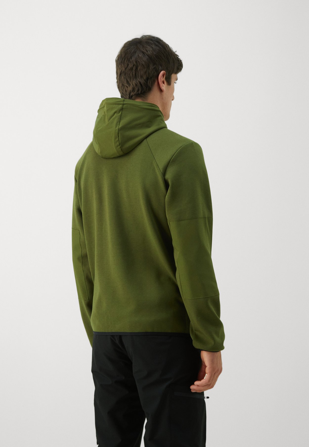 TECH FULL ZIP HOODIE