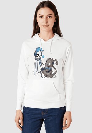 Sudadera blanca con un diseño gráfico de un personaje y un perro, ambos con auriculares y accesorios azules, con un bolsillo frontal tipo canguro.