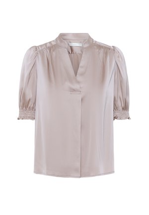Satin blush top med v-hals, samlede ærmer og smocked manchetter. Har en afslappet pasform og plisseringsdetalje foran.