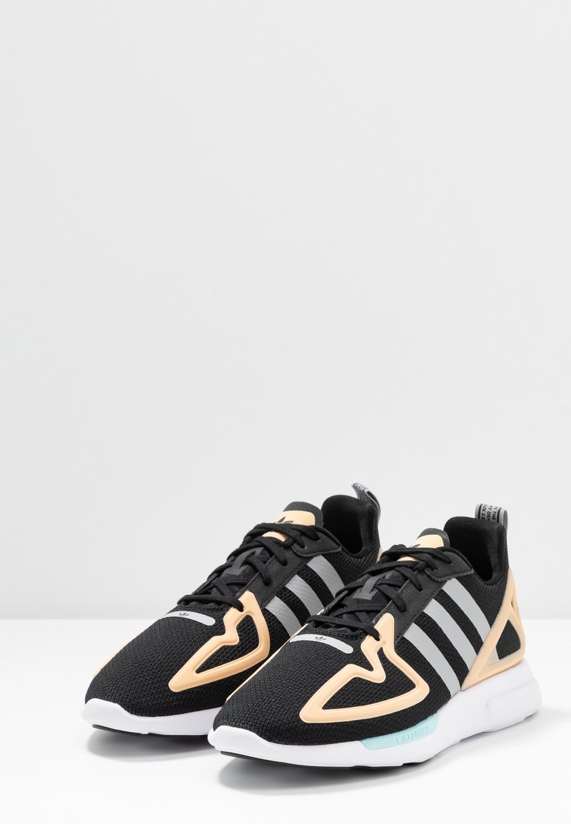 adidas gazelle silver green womens Adidas Youth ZX Flux Xeno (Core Black)  Extra Butter
