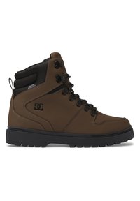 Bocanci de drumeție waterproof, maro, cu un guler negru căptușit, sireturi negre rezistente și o talpă din cauciuc texturată cu caneluri adânci pentru tracțiune.