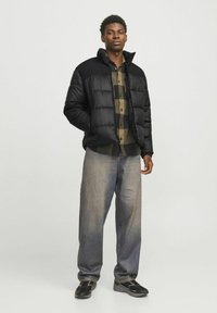 Jack & Jones JJMOON PUFFER - Veste d'hiver - black