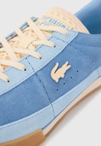 Lacoste AURA  - Tossud - blue/gum
