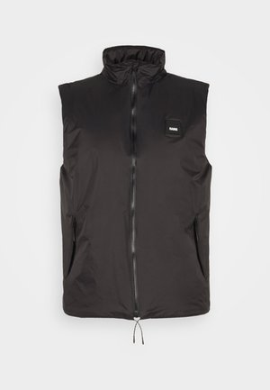 Gilet nero senza maniche in materiale leggero e resistente all'acqua, con colletto alto, zip frontale e due tasche laterali.