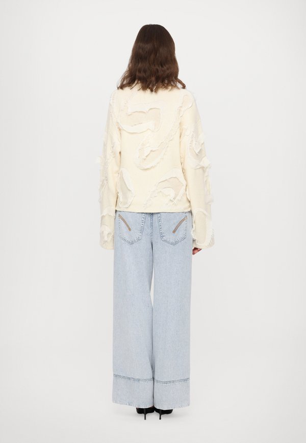 DISTRESSED EMBLEM CREW - Jumper - ecru4