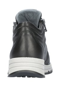 Waldläufer APRIL - Zapatillas - schwarz