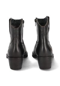 Zwarte leren enkellaarzen met een ronde neus, een rits aan de achterkant, een iets verhoogde hak en een gladde textuur. Stikdetails zijn zichtbaar.