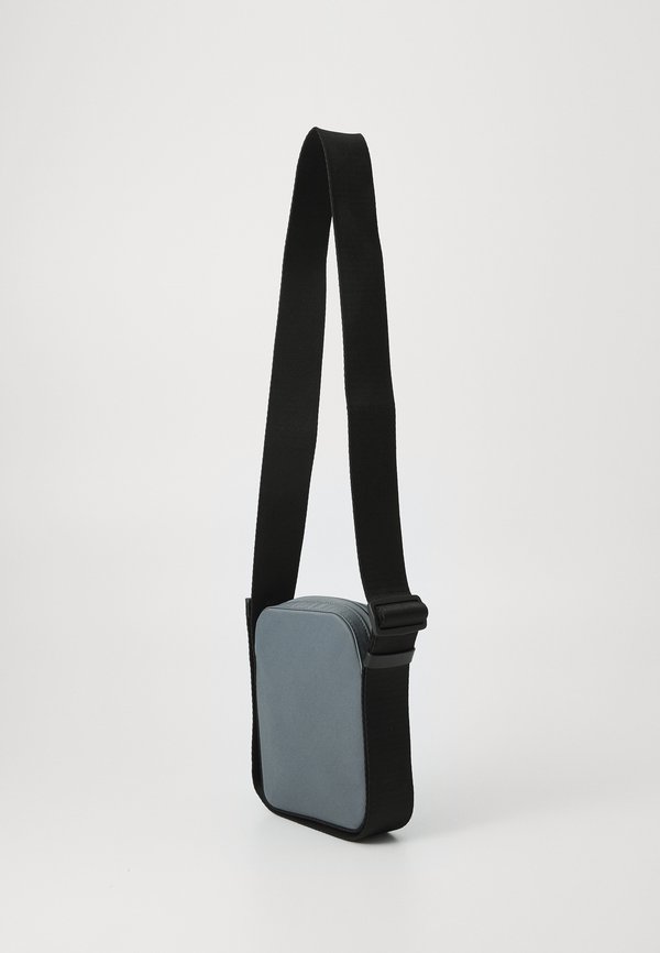 EASE REPORTER  - Cross body bag - turbulence4