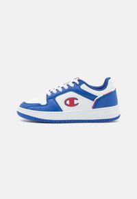 Unselected, white/royal blue/red