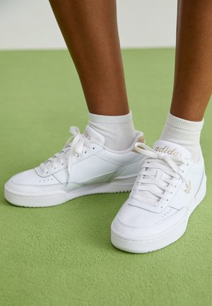 Sneakers laag - white