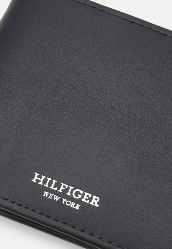 CLASSIC MINI WALLET - Wallet4