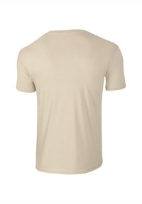 Beige krátký rukáv tričko vyrobené z jemné látky, s klasickým designem kulatého výstřihu a hladkou texturou bez viditelných vzorů nebo akcentů.