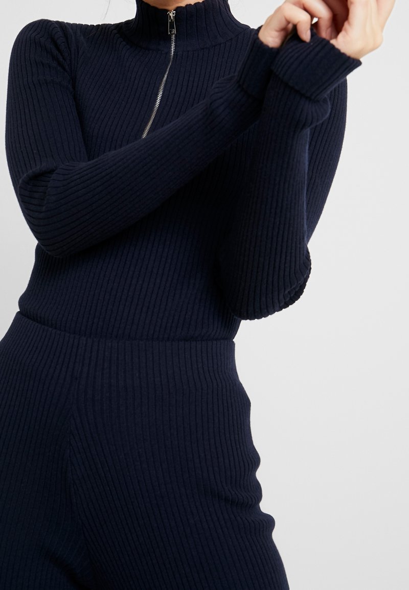 EDITED Stickad tröja - dark blue