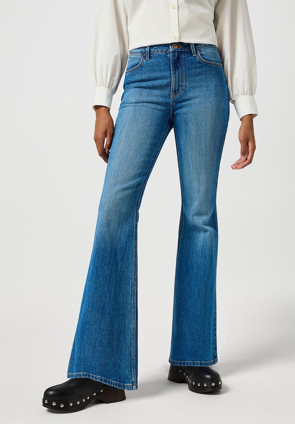 FIERCE - Flared Jeans - meadow