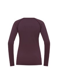 Camicia a maniche lunghe bordeaux con una forma aderente, texture a coste e cuciture piatte. La vista posteriore mostra spalle arrotondate e una leggera elasticità.