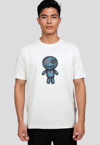 Unselected, coconut white
