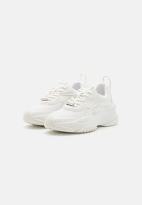 Steve Madden BELISSIMO - Sneakers basse - white