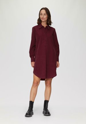 s.Oliver, Robe chemise - rubinrot