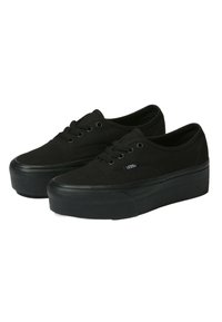 Vans UA AUTHENTIC STACKFORM - Sneakers - black