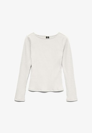 Top blanc à manches longues côtelé avec un col rond, une silhouette ajustée et un léger évasement à l'ourlet, présenté sur un fond blanc.