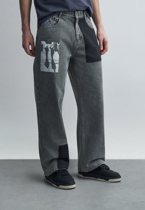 SUN FADED RUNNING MAN - Džínsy s rovným strihom - gray