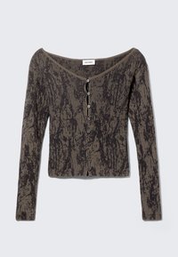 Cardigan in maglia a coste a maniche lunghe con scollo rotondo, chiusura frontale con bottoni e motivo astratto nero e marrone.