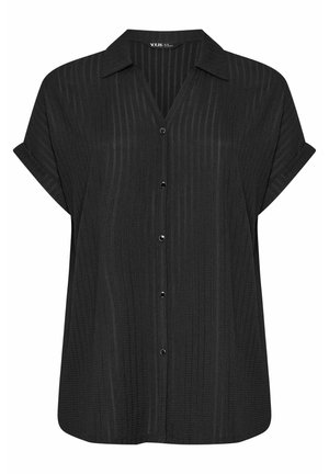 Zwarte shirt met korte mouwen en kraag, met een gestructureerd patroon, knoopsluiting aan de voorkant en een losse pasvorm voor comfort.