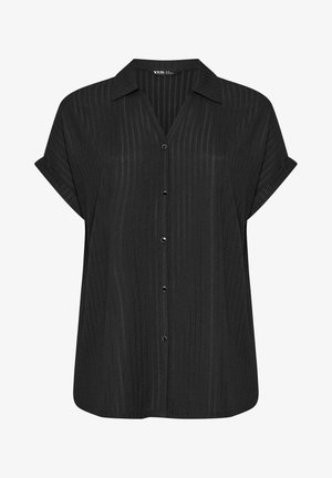 Camisa negra de manga corta con cuello, que presenta un patrón texturizado, cierre de botones y un corte holgado para mayor comodidad.