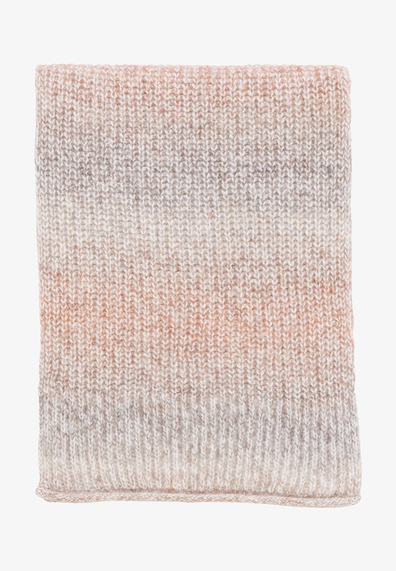 Écharpe tricotée pliée avec des rayures dégradées horizontales dans des tons beige, marron clair et gris, montrant une texture côtelée et un fil doux.