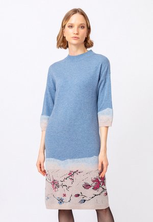 Day dress - sky