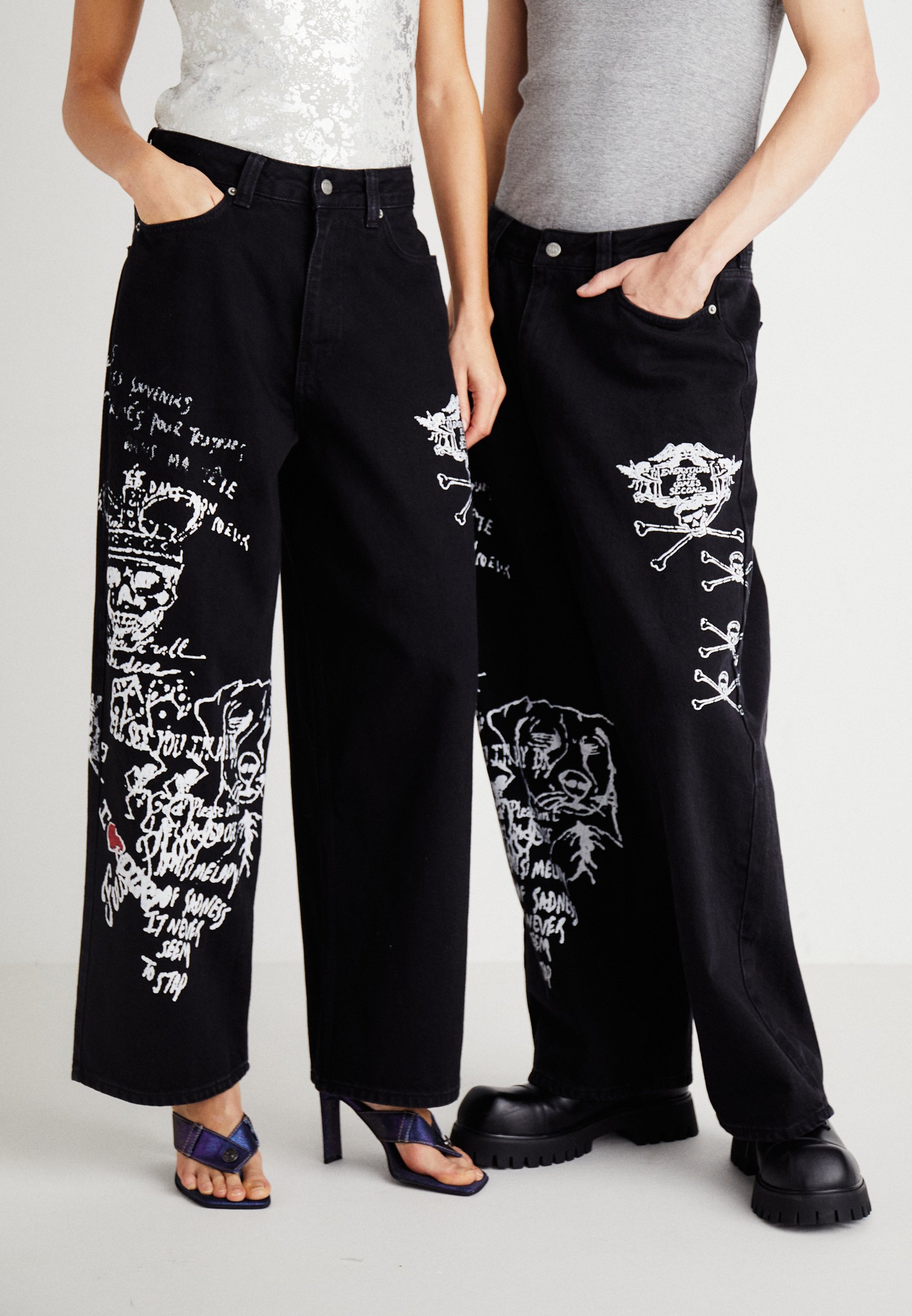 Jaded London SCRIBBLE XL COLOSSUS UNISEX - Loose Jeans - black 