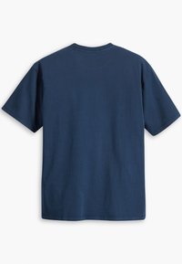 Marineblå bomulds t-shirt med rund hals og korte ærmer. Glat tekstur med en afslappet pasform og ingen synlige mønstre eller grafik.