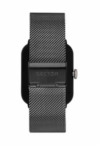 Orologio con cinturino in rete nera e cassa rettangolare nera, hardware argentato e logo "SECTOR" sulla fibbia. Presenta un cinturino texturizzato.