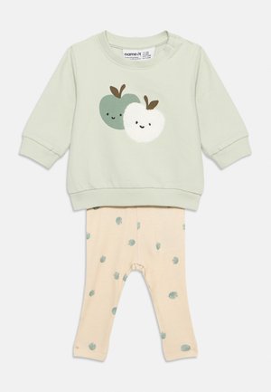 Name it NBNFOAPPI UNISEX SET - Sweatshirt - pale aqua/almond milk