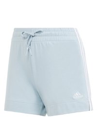 Hellblaue Adidas-Shorts mit elastischem Bund, Kordelzug, weißen Seitenstreifen und gesticktem Logo am linken Bein.