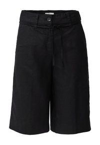 Schwarze Leinen-Shorts mit lockerer Passform, ausgestattet mit einem Knopfverschluss, einem verstellbaren Taillenbund und seitlichen Taschen. Glatte Textur und knielange Schnittform.