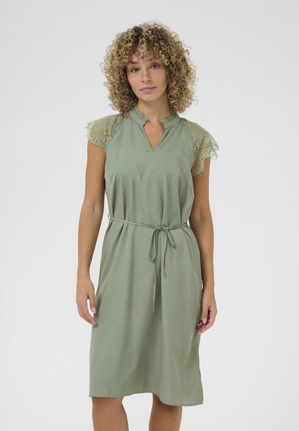 CRNOLA - Freizeitkleid - laurel wreath