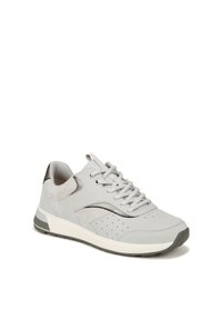 Lichtgrijze sneaker met een mix van gladde en suède texturen, geperforeerd ontwerp aan de zijkanten, en een gevoerde hak met een witte zool.