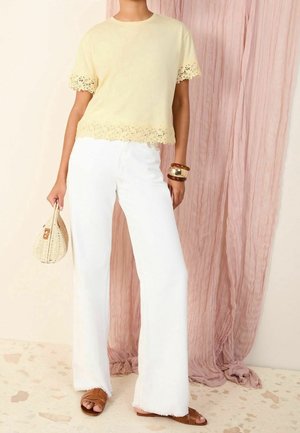 T-shirts print - yellow