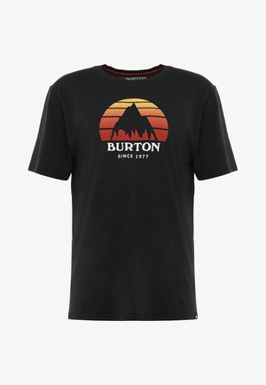 Zwart t-shirt met korte mouwen met een bergafbeelding in zonsondergangkleuren en de tekst "BURTON Since 1977" op de voorkant.