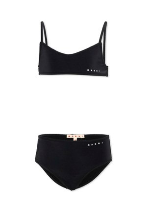 Bikini nero a due pezzi con spalline sottili sul top e slip a vita alta, entrambi con piccolo marchio bianco "MARNI".