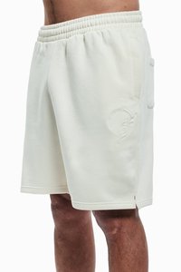 Hvite fleece-bukser for menn med elastisk midjebånd, sidelommer og brodert logo detaljer på venstre lår. Glatt tekstur, rett snitt.