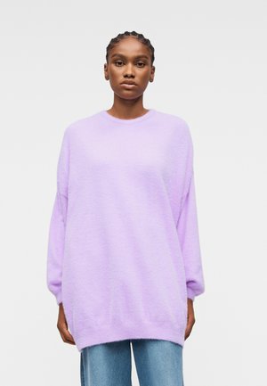 PLUZY - Strickpullover - parme