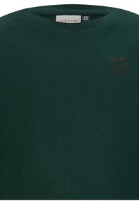 Dunkelgrünes Kurzarm-T-Shirt aus glattem Stoff. Hat einen runden Ausschnitt und ein dezentes schwarzes Logo auf der linken Seite.