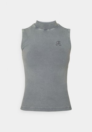 Top en maille gris à col montant et sans manches. Présente un petit logo brodé sur la poitrine et une coupe près du corps.