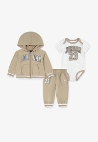 Unselected, beige
